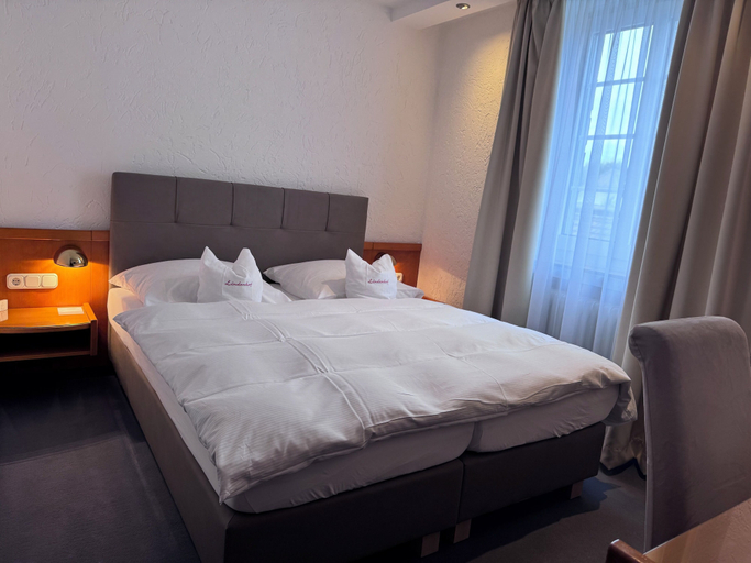 Bedroom 3, Hotel Lindenhof Kasteel, Mönchengladbach