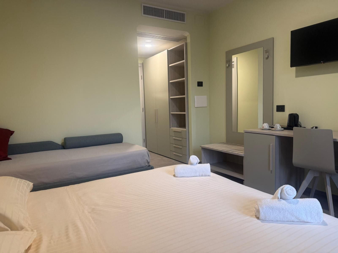 Room 4, HOTEL PICCOLO PARADISO, Potenza