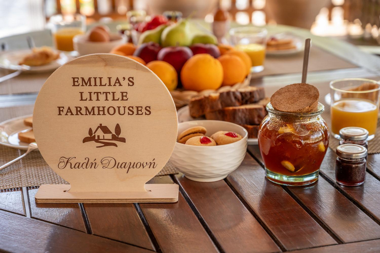 Food & Drinks 5, Emilia's Little Farmhouses, South Aegean