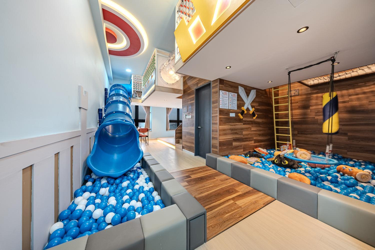 Food & Drinks 5, Sunway Grid Loft Suite by Nest Home【Olympic Size Pool】, Johor Bahru