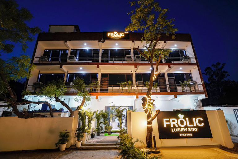 Front of property - evening/night 3, Hotel SV Near Noida Metro Station 52, Gautam Buddha Nagar
