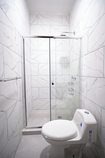 Bathroom 2, La Palma Experience, Panamá