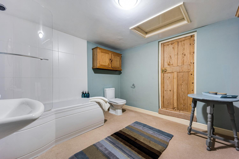 Bedroom 2, The West Wing, Flintshire