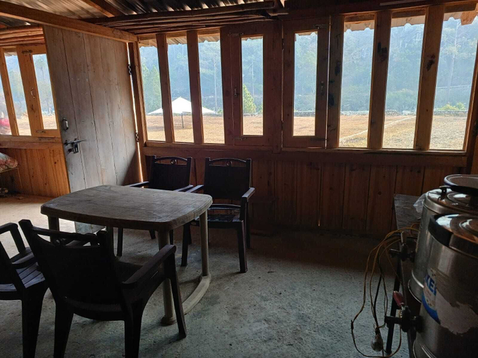 Dining, Nirvana Eco Resort, Uttarkashi