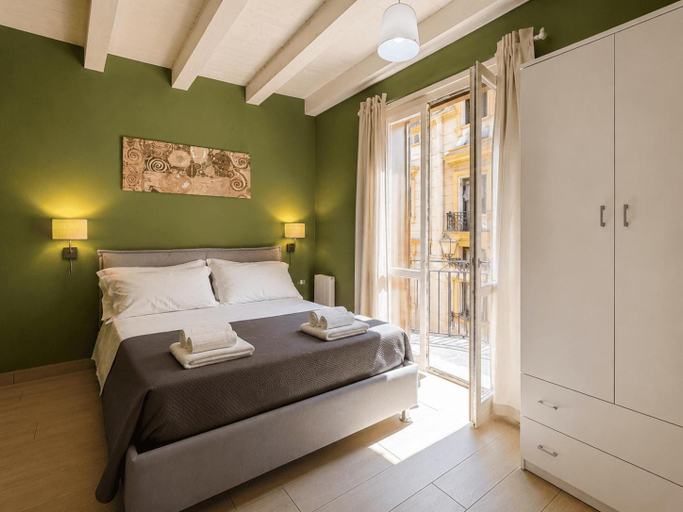 Bedroom, In GG Palace, Palermo