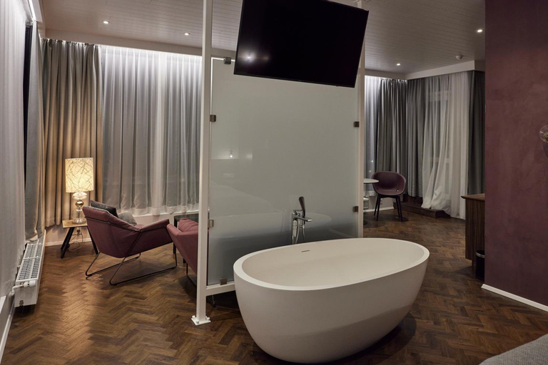 Bathroom 4, Hotel Vesturland, Borgarbyggð