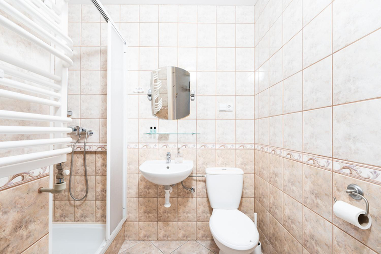 Bathroom 3, Willa Bartek, Kołobrzeg