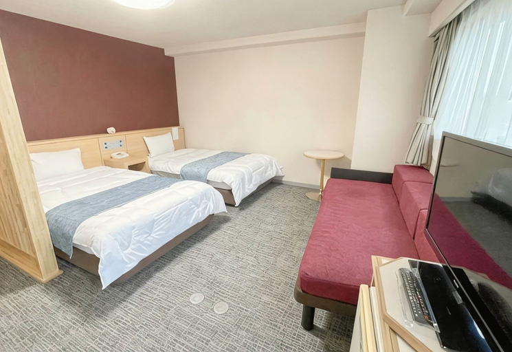 Bedroom 2, Hotel Taihei, Matsuyama