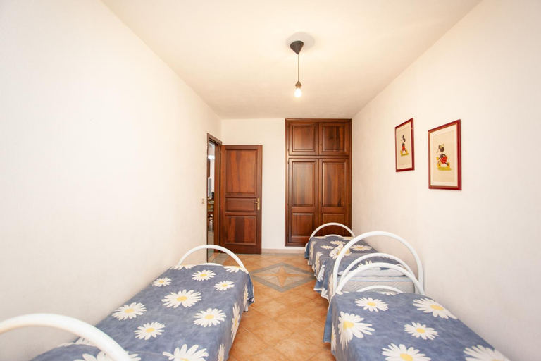 Bedroom 2, Appartamento Acacia, Nuoro