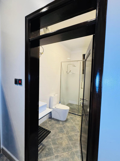 Bathroom 3, Bellwether Apartments, Kampala