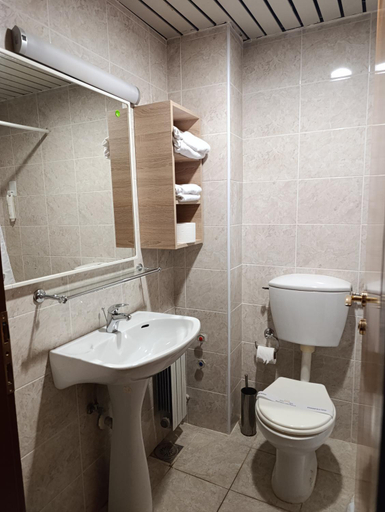 Bathroom, Hotel Tourist - Metropol Lake Resort