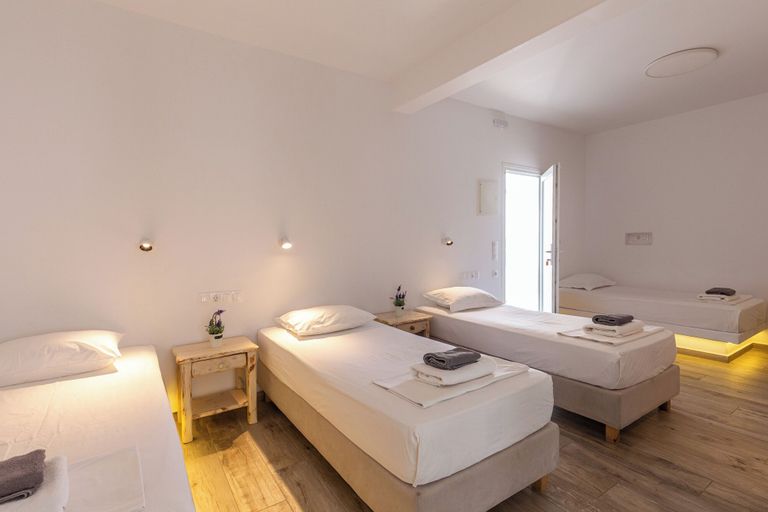 Room 5, Alexandra Suites & Rooms - MYKONOS PORT, South Aegean