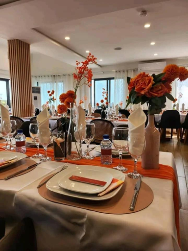 Food & Drinks 5, Résidence Royale, Cotonou