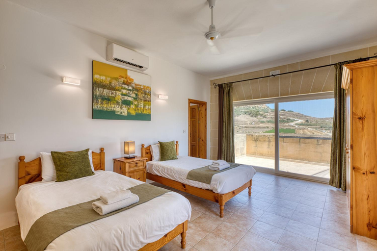 Bedroom 2, Rebekah Holiday Home