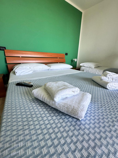 Bedroom 2, Appartamenti Scilla Paese Albergo, Reggio Di Calabria