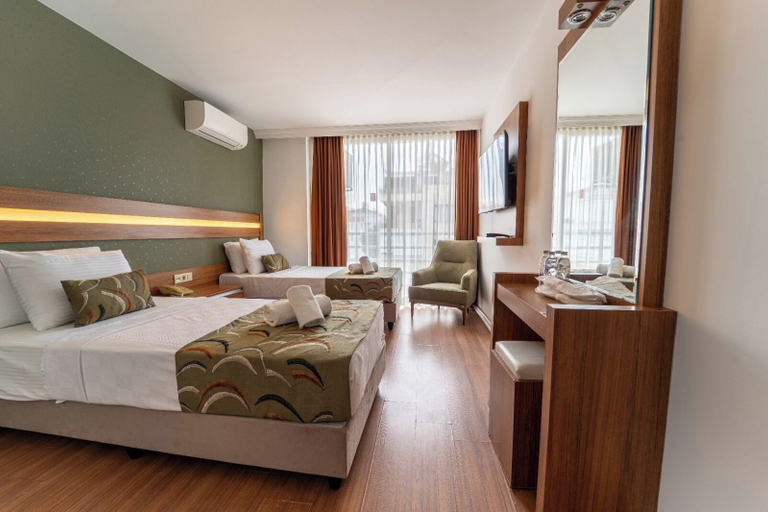 Bedroom 3, La Brisa Hotel, Antalya