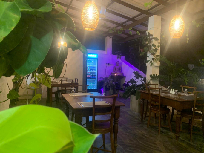 Food & Drinks 3, Villa Rukaththana UNAKURUWA, Tangalle