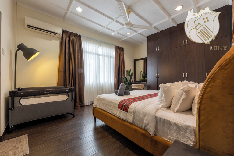 Room 2, 20pax Bali Villa with Karaoke & BBQ Area, Ampang