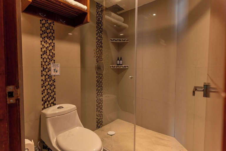 Bathroom 5, Ocean Dream Cancun by GuruHotel, Benito Juárez