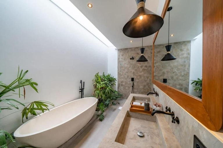 Bathroom 1, K Club Cemagi Villa 11, Badung