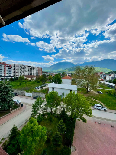 Others 4, Rooms - near Bus Station, Peć
