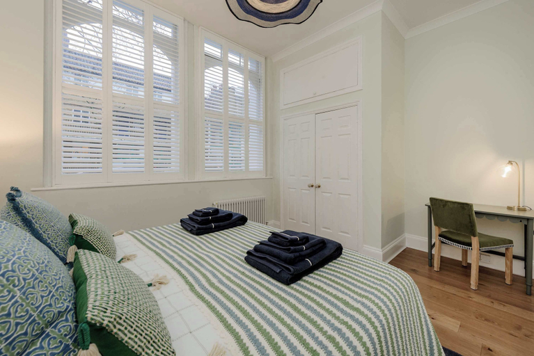 Interior 5, Modern 2-bedroom Flat - Angel, London