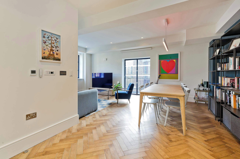 Interior 3, Elegant 2 Bedroom Flat - King's Cross, London