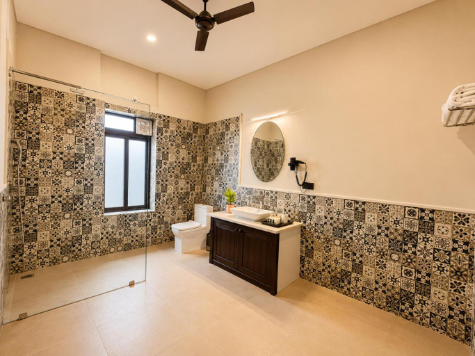 Bathroom 4, Barliyas Heritage Boutique Hotel, Udaipur
