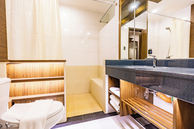 Bathroom 5, Alona by Jpark Island Resort, Panglao