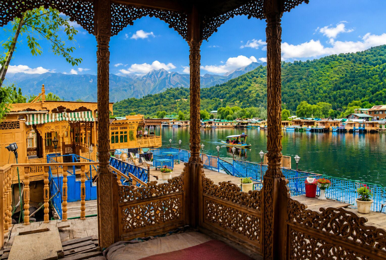 Sport & Beauty 5, De-Laila Houseboats, Srinagar