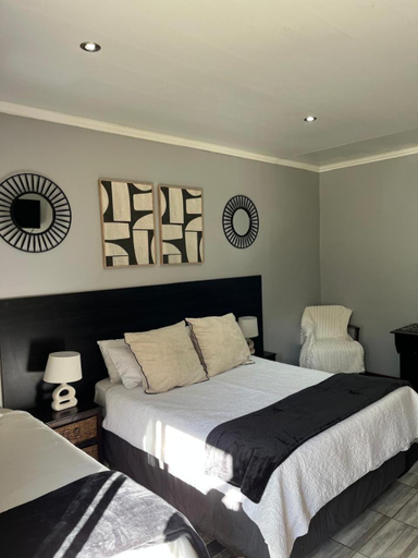 Bedroom 2, Gemstone Guesthouse, Dr Kenneth Kaunda