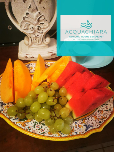 Food & Drinks 5, ACQUACHIARA ISEO CENTER BED AND BREAKFAST villa with PARKING inside Foresteria, Brescia