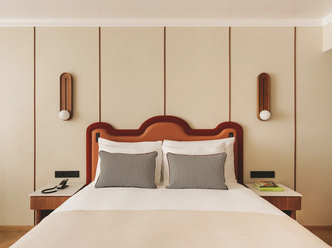 Bedroom 3, Hotel Condes de Barcelona, Barcelona