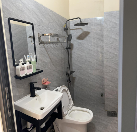 Bathroom, TRI'S Homestay, Qui Nhơn
