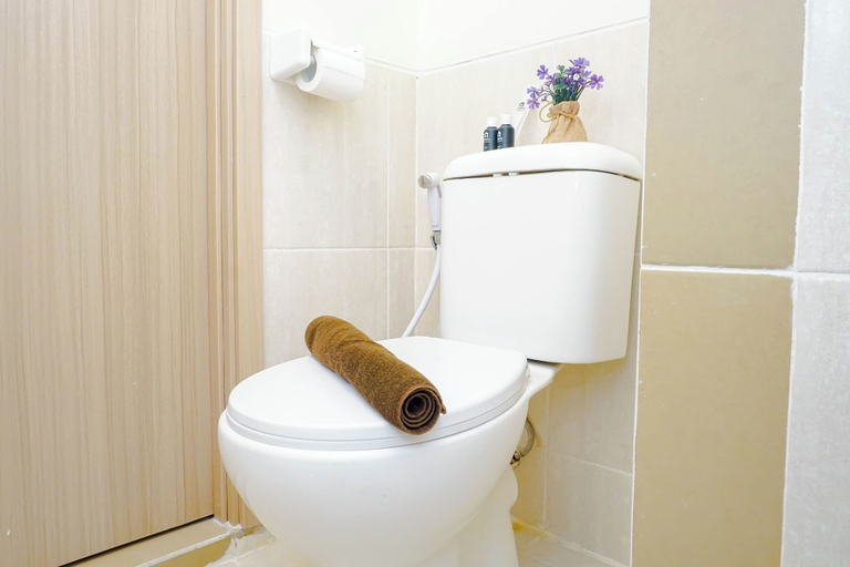 Interior 3, Simple 2Br Apartment Meikarta District 2 Near Paramadina University, Cikarang