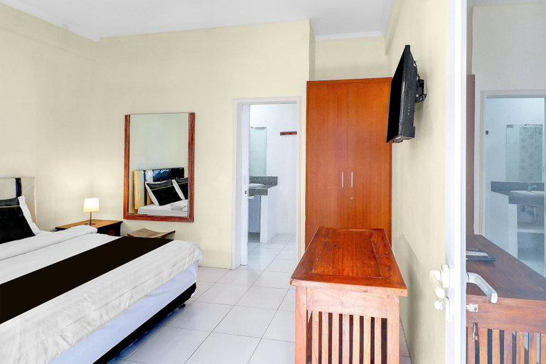 Room 3, Hotel O near Kuta Beach formerly Cozy Ro, Badung