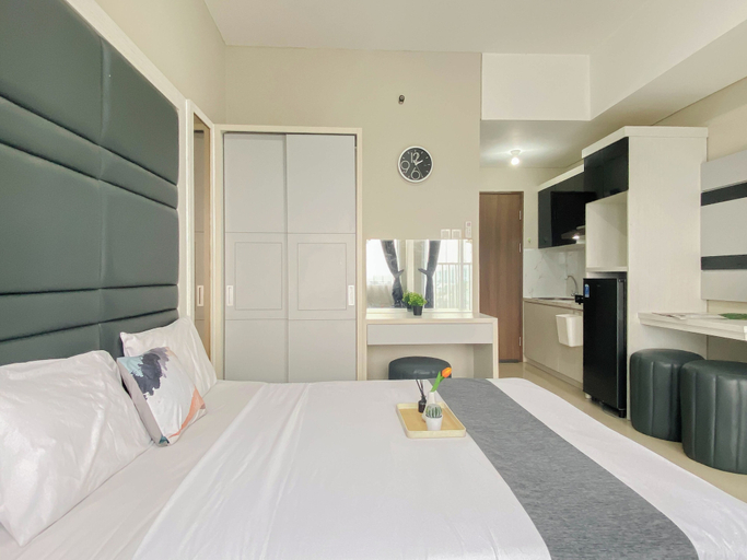 Room 3, Minimalist And Airy Studio Apartment At Royal Sentul Park, Bogor