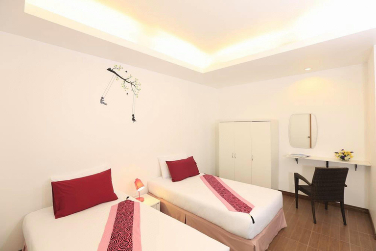 Bedroom 3, White Cat Hotel, Takua Pa