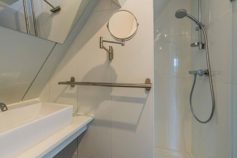 Bathroom 3, Holiday Home in Renesse near Seabeach, Schouwen-Duiveland