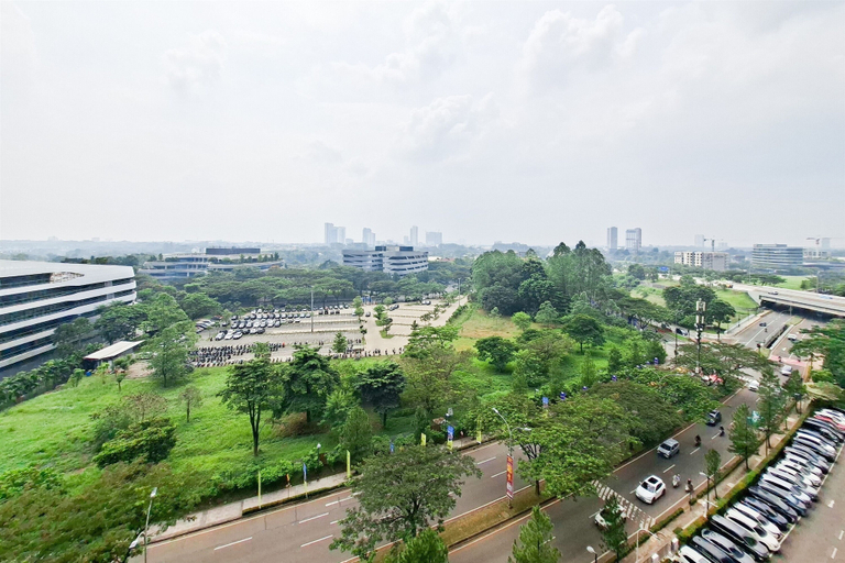 City view, Stellar Living Studio At Sky House Bsd, Tangerang