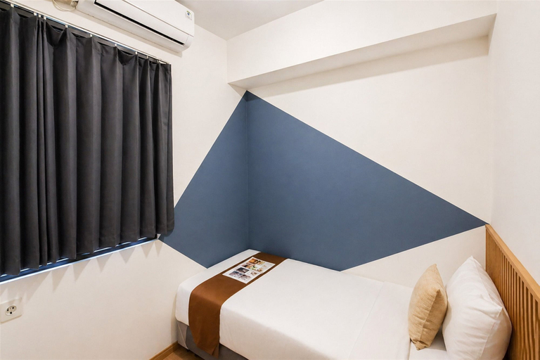 Room 4, Comfortable 2Br Apartment With Good Design At Sky House Bsd, Tangerang Selatan