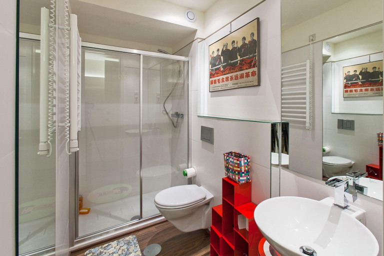 Bathroom, Go2oporto A-Portoments, Porto