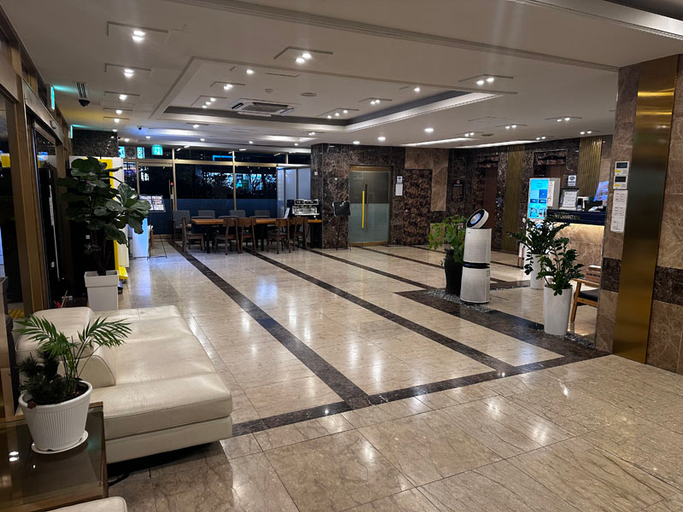 Others 5, HOTEL AIRPORT JUNE , Jung