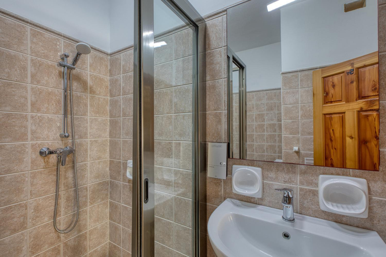 Bathroom 3, Rebekah Holiday Home