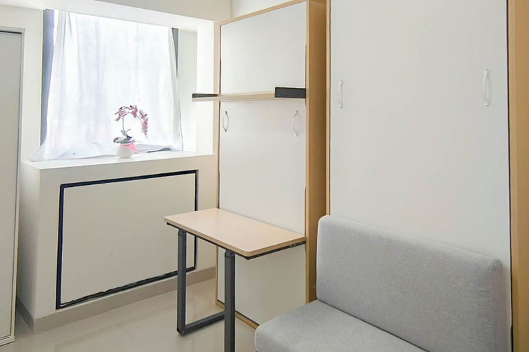 Room 4, Studio (No Kitchen) Apartment With Murphy Bed At Bandaraya - Tallasa City Makassar, Maros
