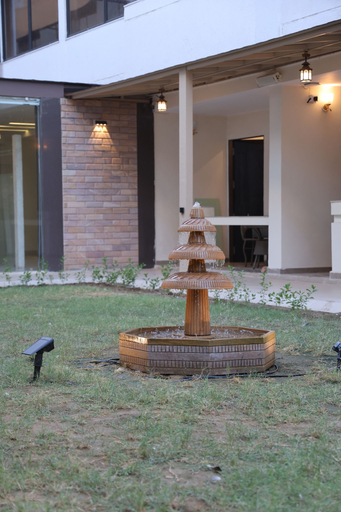 Exterior & Views, Hotel Krishna, Ahmadabad