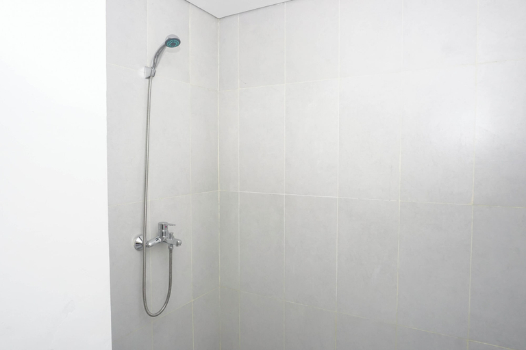 Bathroom 3, Restful 1Br For 2 Pax At Lrt City Sentul Apartment, Bogor