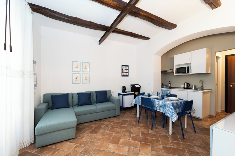 Interior 4, Maison Nunzia, Napoli