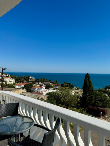 Others 5, Apartments Adriatik