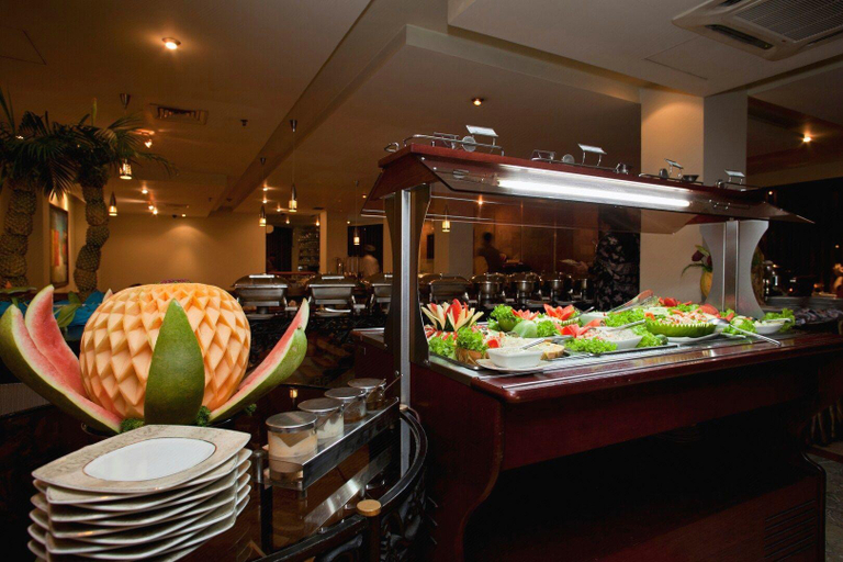 Food & Drinks 5, Lakeshore Hotel and Apartments, Dhaka